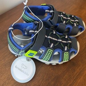Toddler Size 9 Sandals